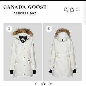 Canada Goose Women's Cream Puffer Coat with Fur Hood